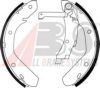 VW 331698527QV Brake Shoe Set